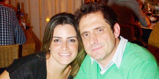 Carina Nalini e Eduardo Borges em restaurante bacana da cidade no Dia dos Namorados
